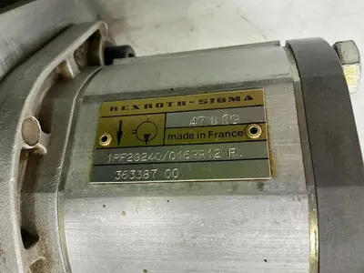 USED BRUENINGHAUS AA10VS045DFR1/30R-PKC62K01