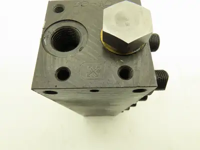 Parker MSP4D23BA910 Hydraulic 4-Station Manifold Valve Block 5000psi Cetop 3
