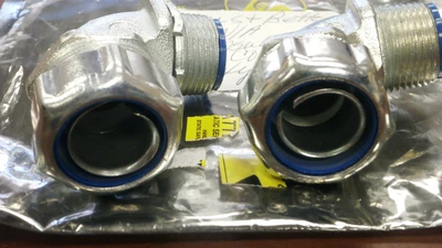 NEW Thomas & Betts 3/4" 90 degree