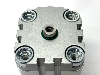 USED FESTO PNEUMATIC COMPACT CYLINDER 40MM BORE 15MM STROKE 156005