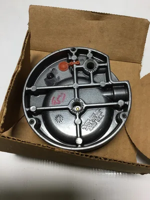 Dwyer Magnehelic Pressure Gauge Max Press 0-15 PSIG (100 kPa)