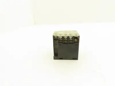 Fuji Electric 1JC0A0 SJ12AG SJ-0G Contactor 3PH 110-240VAC 3HP Lot of 12