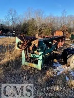 Unknown 40' Log Trough