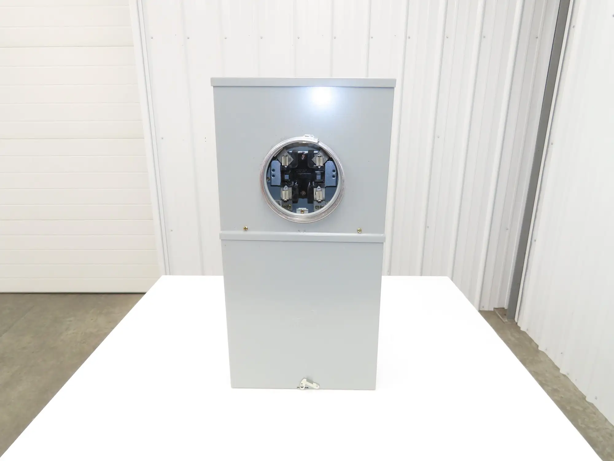 Midwest M282CB1 200 AMP Meter Center w/Main Breaker 120/240V NEMA 3R Rainproof