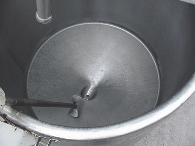 USED 300 GALLON OPEN TOP MIXING TANK 300 GALLON TANK