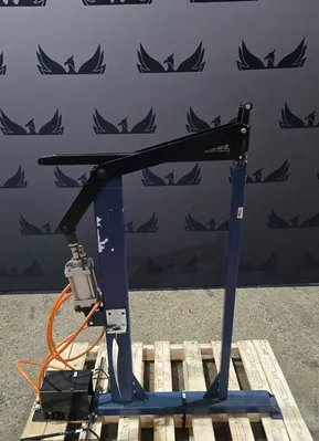 USED Unknown Brand PNEUMATIC POST BOTTOMER