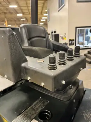 Used 2013 Hoist F250 Liquid Propane Forklifts New York US | United Lift #1446792