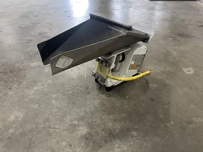 Used 1995 ERIEZ MFG. CO. KHS-5 Vibratory Conveyors British Columbia CA | Steep Hill Equipment Solutions #1354962