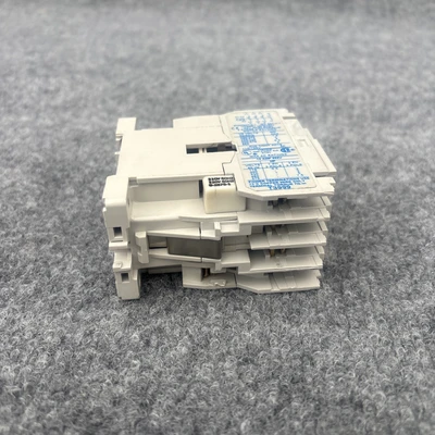 Used Cutler-Hammer CD15BNS3 PLC Contactors California US | Davliegogo LLC #1706508