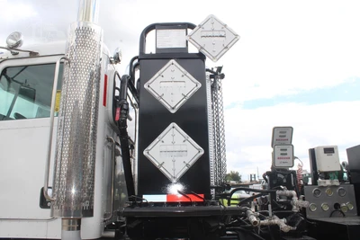 Used 2012 PETERBILT 389 Vacuum Truck Texas US | Roll Off Truck World #1491931