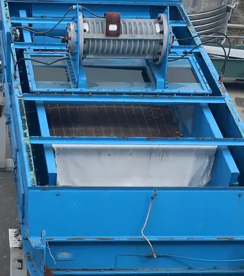 SPC8142  Screener and Sifter Derrick Mfg Corp. rectangular shaker screener, CS