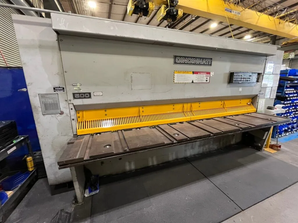 Used 1995 CINCINNATI INC 500HS Power Squaring Shears (Inch) Georgia US | The Equipment Hub #1371228