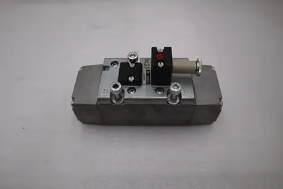 Bosch 0 820 026 981 Rexroth Single Solenoid Valve And Coil - STOCK GF570