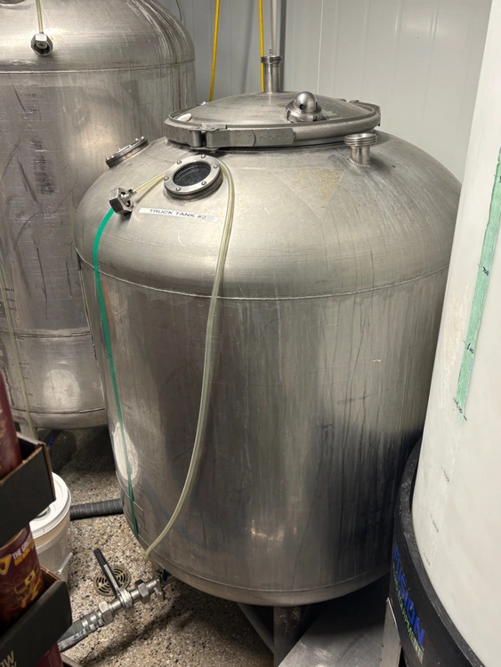 Used Beer Tank 49 gal Pressure Vessels Alberta CA | Elite Machine #865457