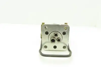 Destaco Quick Disconnect Manual Tool Changer Bore 1-7/8" Jaw Lock 3-1/4" W