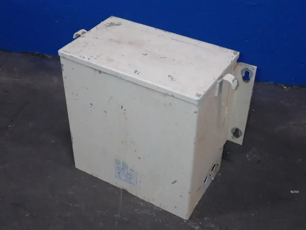 USED SOLA HT5F9AS