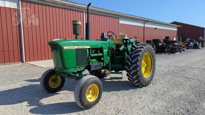 USED 1967 JOHN DEERE 4020