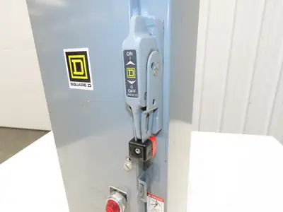 Square D 8538SBG63V80CFF4P1P2TX11 Combination Starter Fusible 30A 600V 3PH 2HP