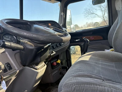 Used 2010 ALTEC AC38-127S Truck-Mounted Cranes Tennessee US | Moore Equipment #1517217