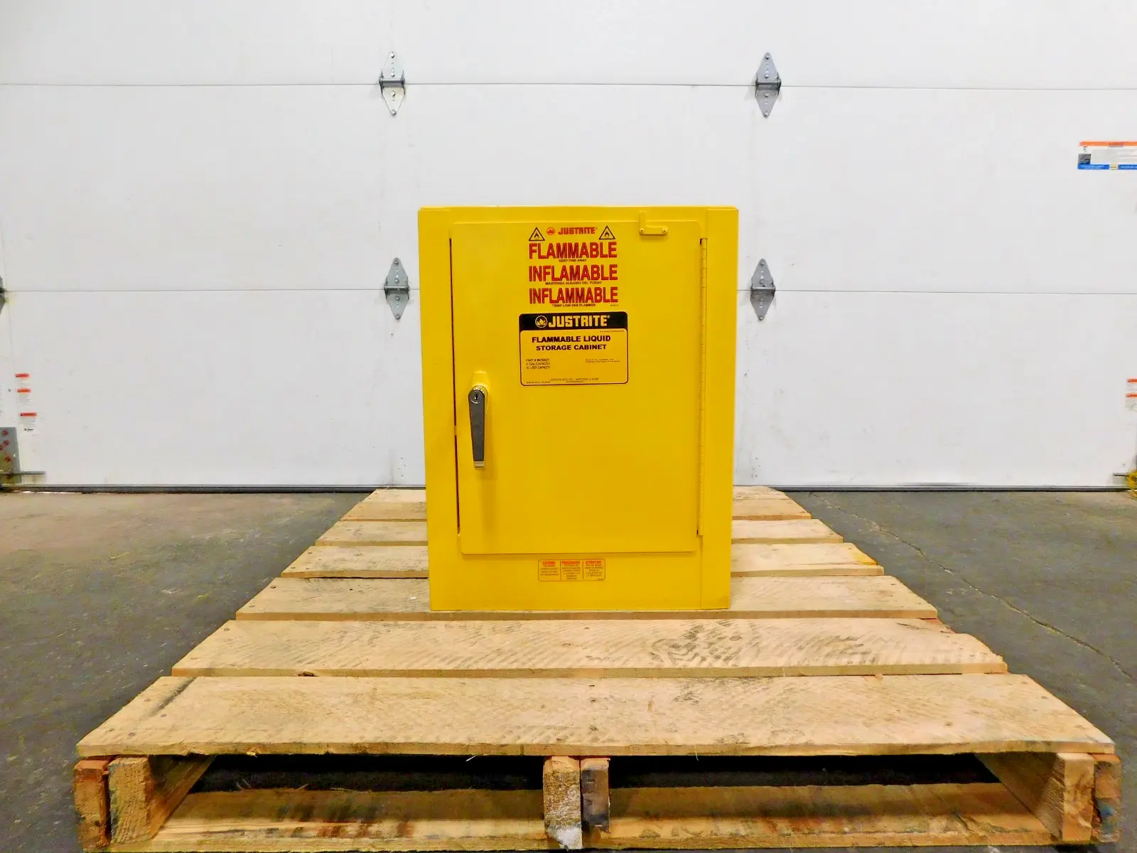 Used Justrite _UNKNOWN_ Hazardous Storage Units Ohio US | Equipment Recovery Corp. #1331292