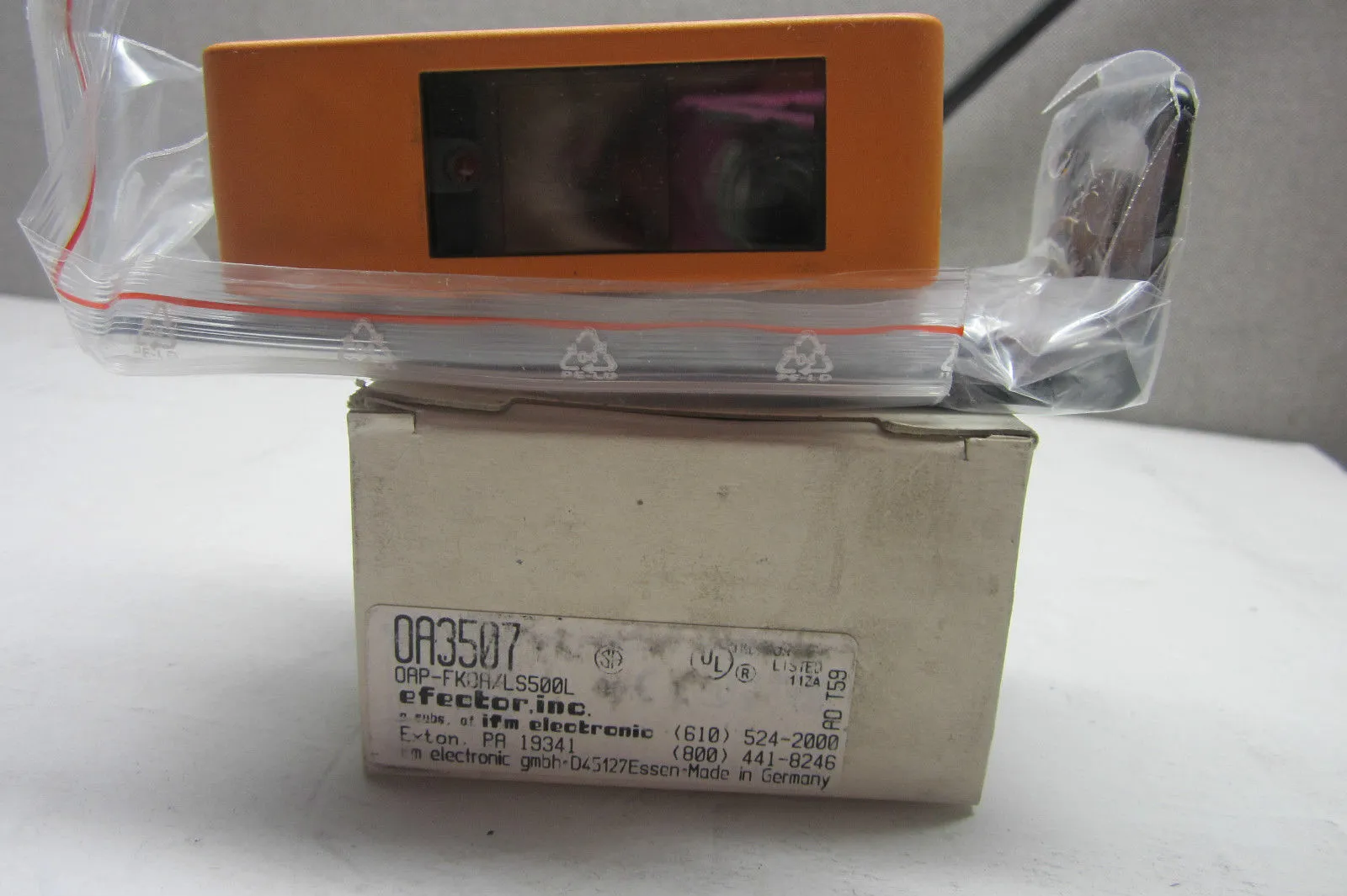 NEW EFECTOR OA3507 PHOTOEYE OAP-FKOA/LS500L 0A3507