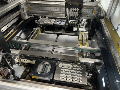 2011 PANASONIC CM602-L (NM-EJM8A) MODULAR HIGH SPEED PLACEMENT MACHINE Flex Mounter | Tekmart International Inc. (5)