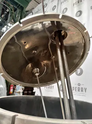 _UNKNOWN_ _UNKNOWN_ Kettle Alloy Atmos & Press Reactor Europe 0-4,999 Litres | Perry Equipment (3)