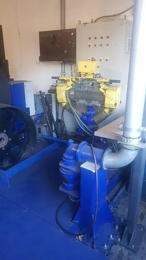 2016 - Track Building Machine