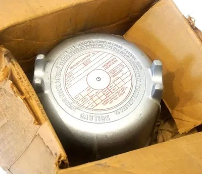 NEW MERCOID CONTROL APH-153 PRESSURE CONTROL SWITCH 440V, 1AMP, APH153