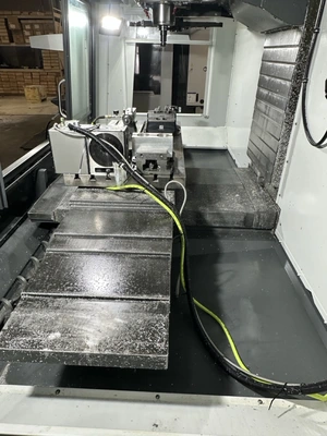 USED 2021 HAAS VF-5SS