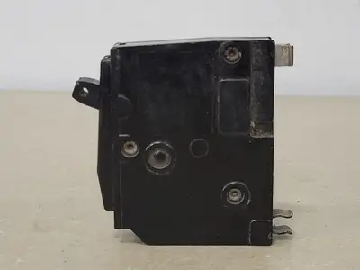 USED SQUARE D QO115