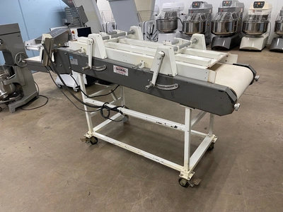 Global Custom Heavy Duty Bread Moulder