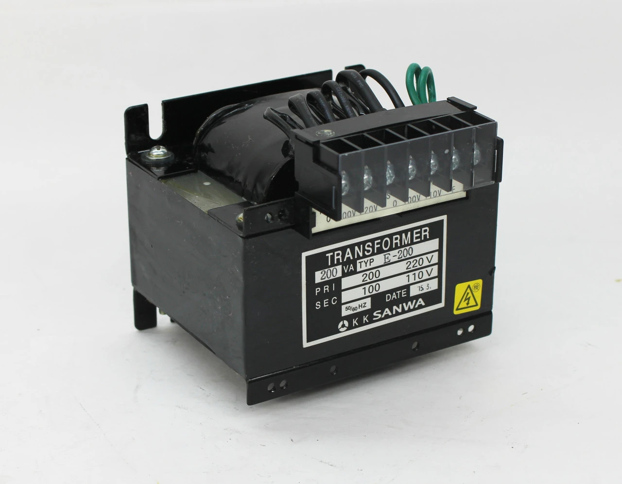 USED K K SANWA E-200