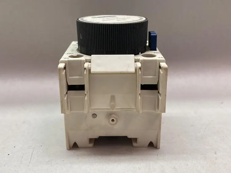 New | in-Stock SCHNEIDER LADR0 Misc Electrical & Power Parts Ohio US | Surplus Asset Holdings #1243972