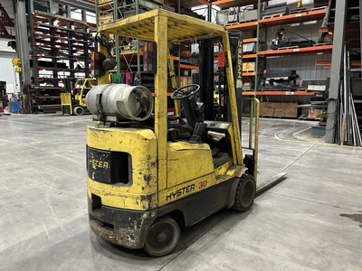 Hyster 3,000 lbs Lift Capacity Forklift