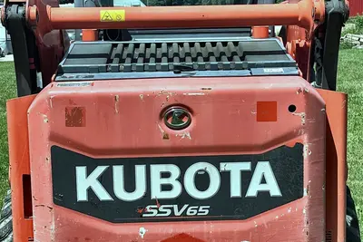 Used 2017 KUBOTA SSV65 Skid Steer Loaders Ohio US | Proxy Equipment #1378347