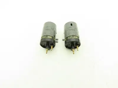 Johnson Controls EP-8000-2 Electro-Pneumatic Transducer 0-10vdc Input Lot of 2