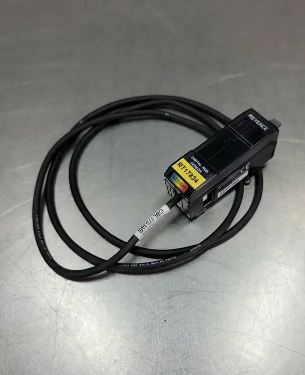 Used KEYENCE CZ-V22AP Transducers South Carolina US | Palmetto Automation #1159627