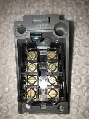 NEW ALLEN BRADLEY 802T