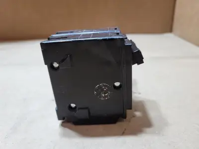 Used SCHNEIDER ELECTRIC CHOM220 Circuit Breakers British Columbia CA | Lenmark #1488962
