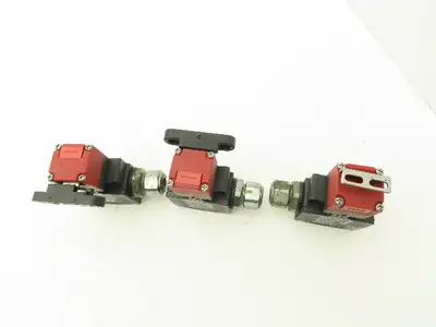 Omron D4NS-6DF Safety-Door Switch IP67 Lot of 3