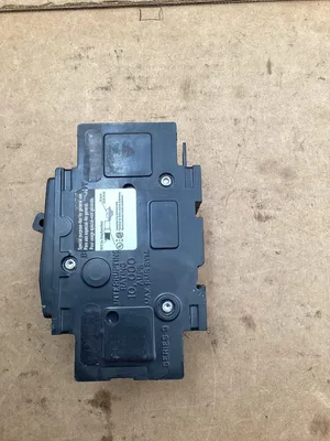 Square D 50A Circuit Breaker; QOU3505283; 240V 50/60Hz 3 Pole -NIB