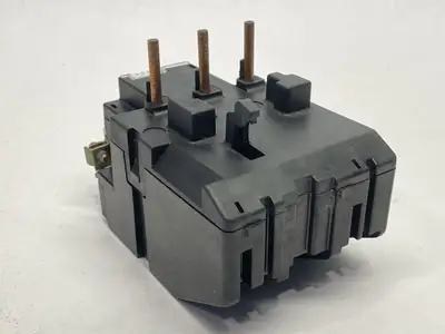 LR3D3322 | Schneider Electric  TeSys Deca Thermal Overload Relay 17-25A - Used