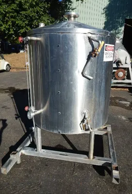 USED PERRY VACUUM RECEIVER 200 GAL VDW