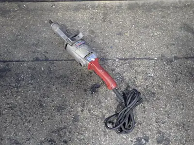 USED MILWAUKEE 5240