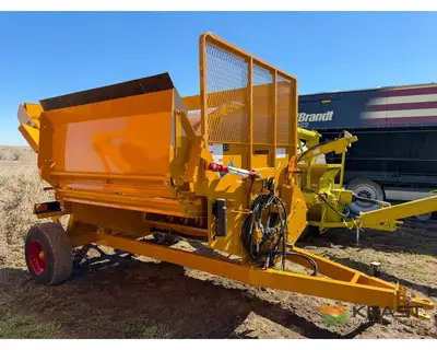 Used HAYBUSTER _UNKNOWN_ Bale Choppers - Feeders Iowa US | Keast Enterprises #1360302