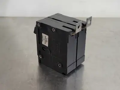 Used CUTLER-HAMMER BA220 Switchgears British Columbia CA | Lenmark #244772
