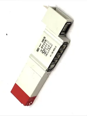 USED SMC DOUBLE CHECK SPACER WITH RESIDUAL PRESSURE RELEASE