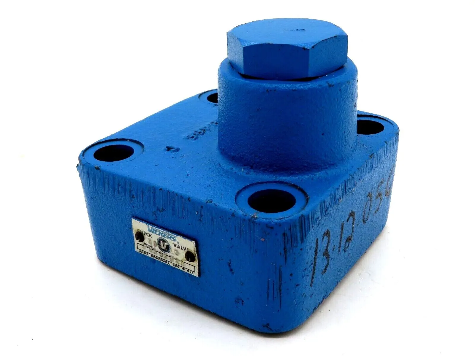 NEW VICKERS 385610 HYDRAULIC VALVE F3 C5G 825