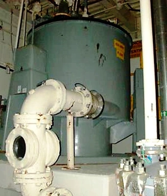 Western States 48 x 30 Quadramatic perforate basket centrifuge, Halar-lined.
